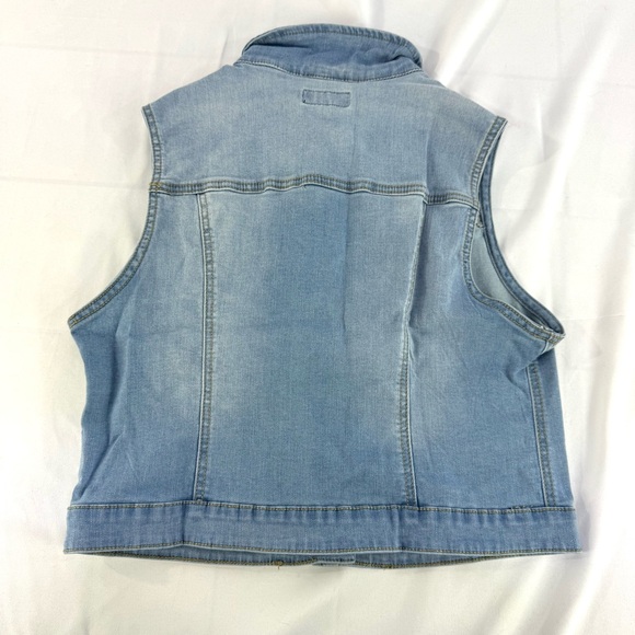 Earl Jeans Light Blue Denim Vest - Picture 3 of 11